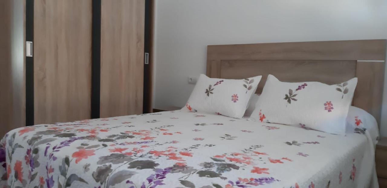 Apartamentos Olimpo Celta-Apart Adriana O Pindo エクステリア 写真